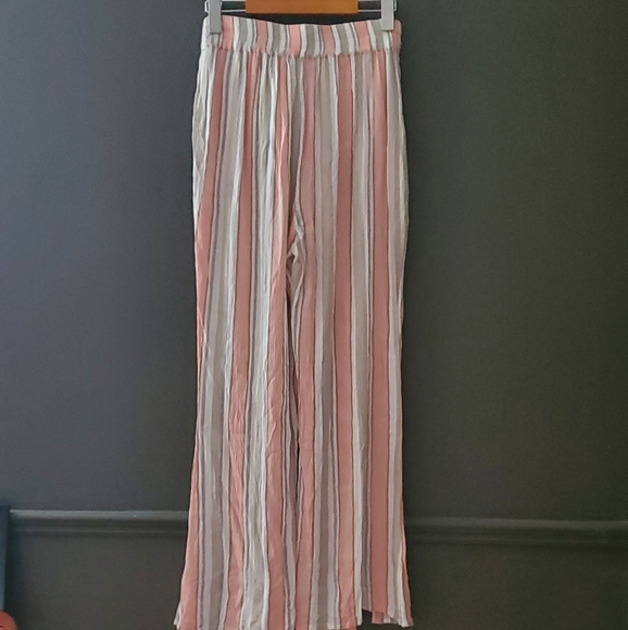 Linen Striped Palazzo Pants - Picture 2 of 4